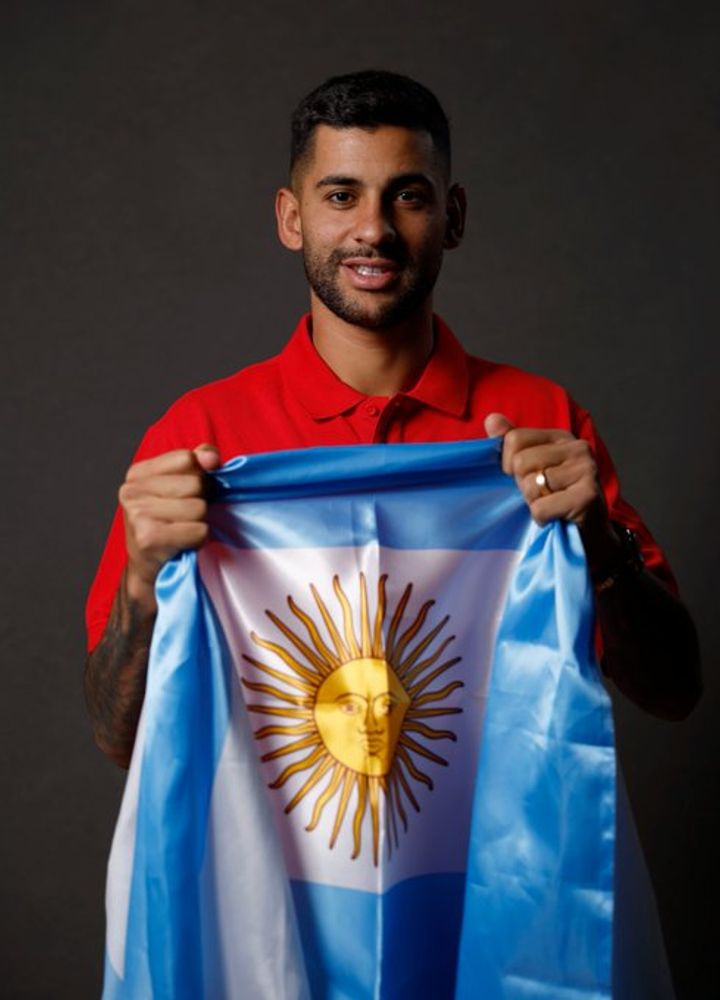 Cristian "Cuti" Romero, presentación muy argentina.