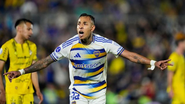 Sebastián Villa marcó el segundo de Boca en la goleada a Recoleta en Paraguay