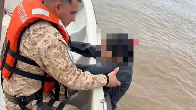 Rescate en el río Uruguay.