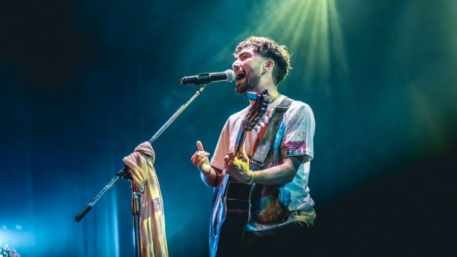 Quién es Pablo Bruno, el cordobés que llega con un disco junto a Raly Barrionuevo