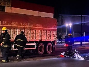 Murió un reconocido médico de Córdoba tras un choque entre un camión y una moto