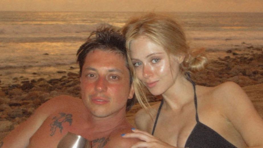 Quién es Loreto Peralta: la famosa actriz que conquistó el corazón de Paco Amoroso y es 10 años menor que él