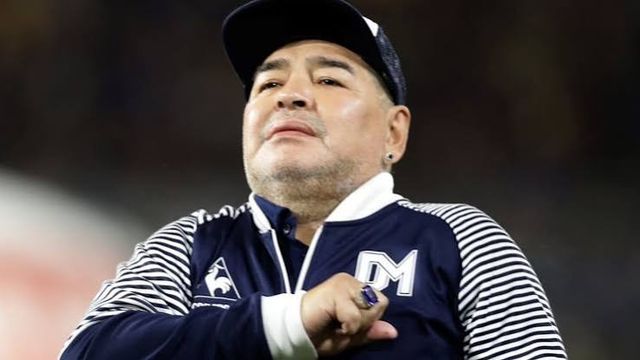 Diego Maradona.