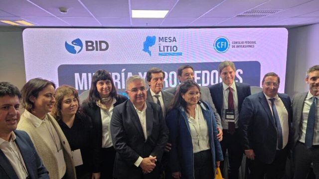 La ministra Teresita Regalado se reunió con el BID y el Banco Mundial para avanzar en una plataforma de control ambiental y en un mapa de inversiones mineras.