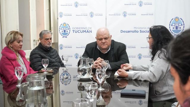 Masso recibió a la Mesa de Organizaciones Sociales, con la Pastoral y la UTEP entre los presentes.