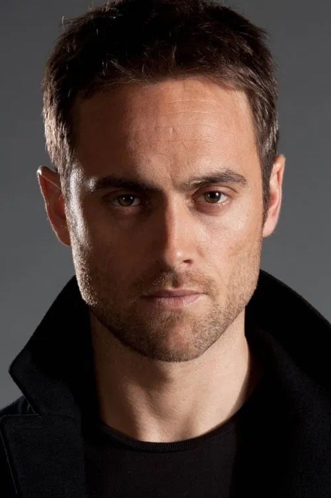 Stuart Townsend.