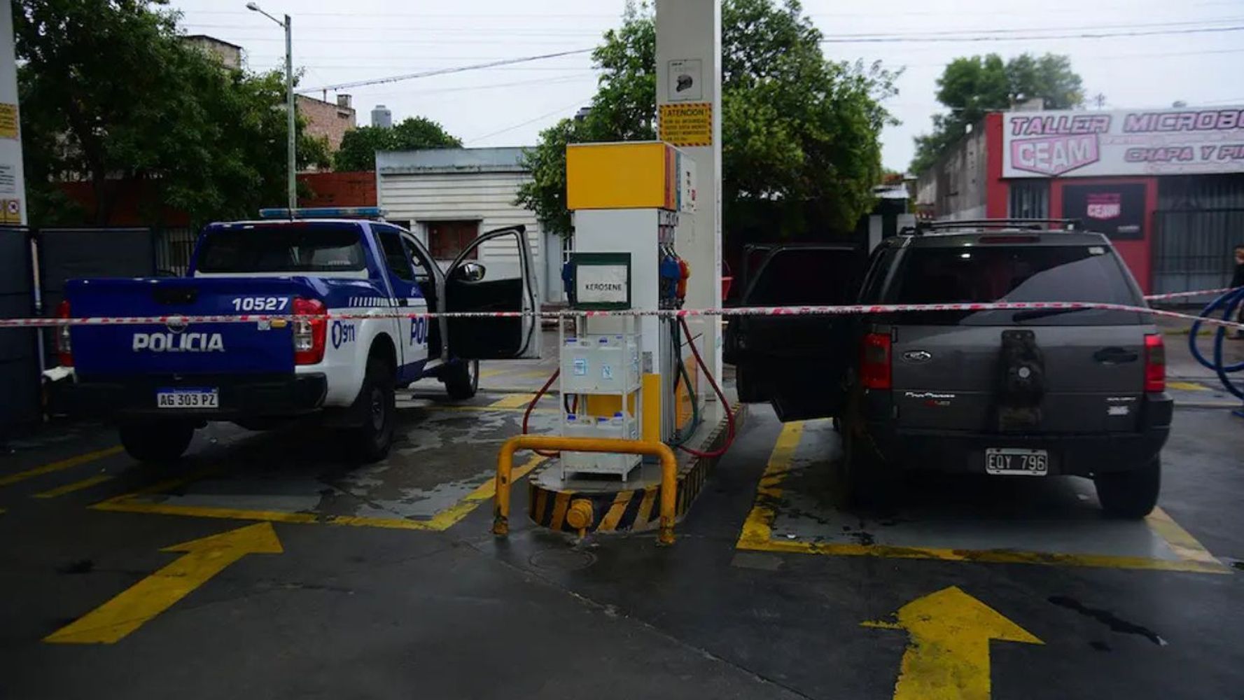 La estación de servicio en la esquina de Octavio Pinto y Mariano Castex.