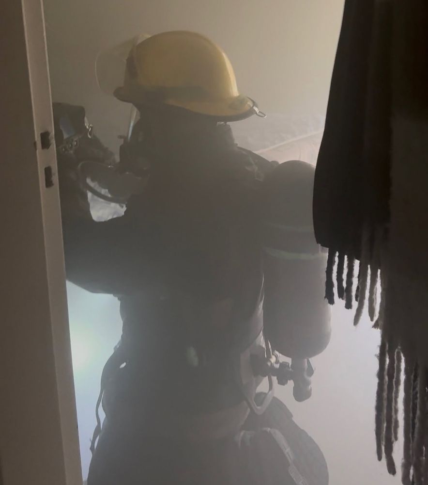 Bomberos Voluntarios debieron actuar ante un incendio estructural de una vivienda