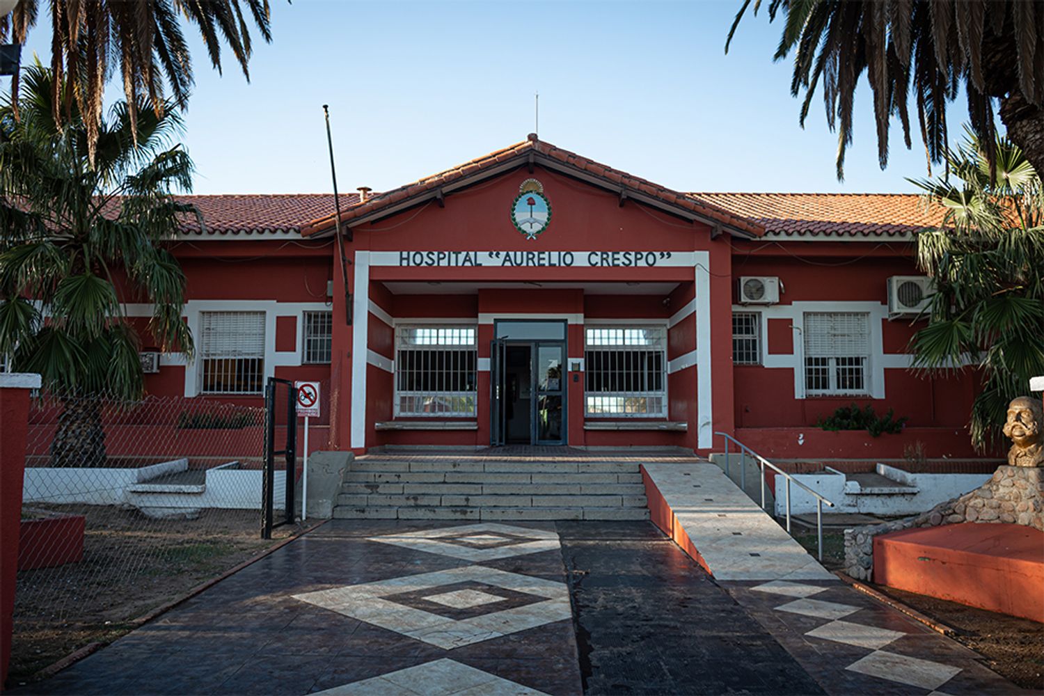 Hospital Aurelio Crespo.