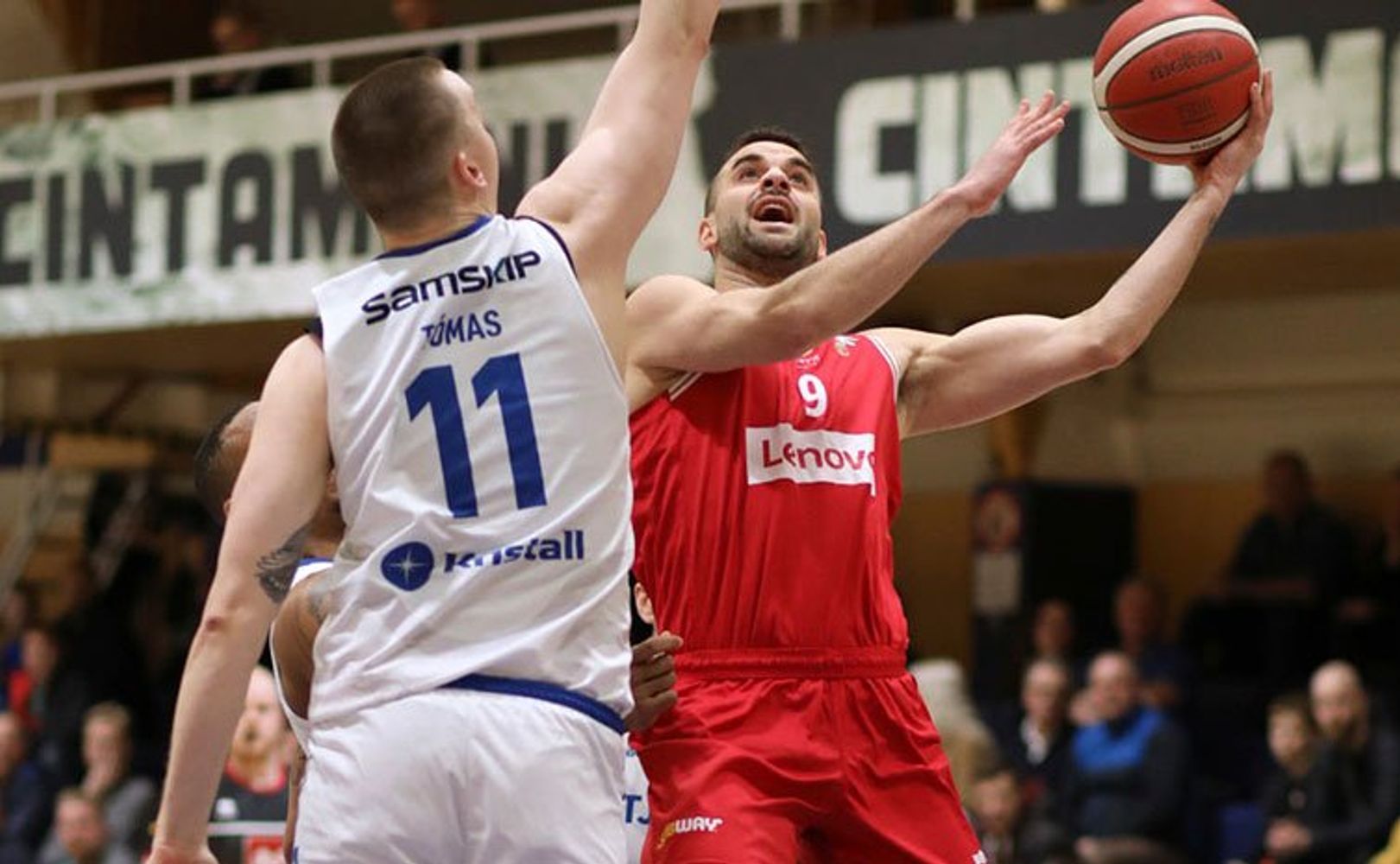 El basquetbolista Pablo Bertone vuelve al Valur en Islandia