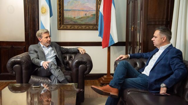 El gobernador de Entre Ríos, Rogelio Frigerio, y el intendente de Gualeguaychú, Mauricio Davico.