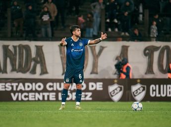 Al defensor de Talleres expulsado en Mendoza lo castigaron con una drástica sanción