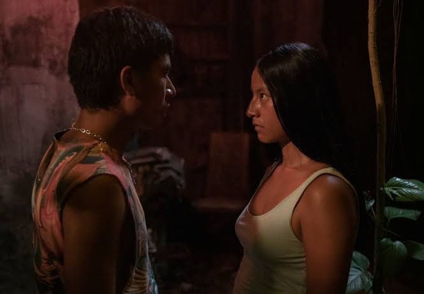 “Temporada de huracanes” es una película mexicana disponible en Netflix y tiene una duración de 99 minutos.