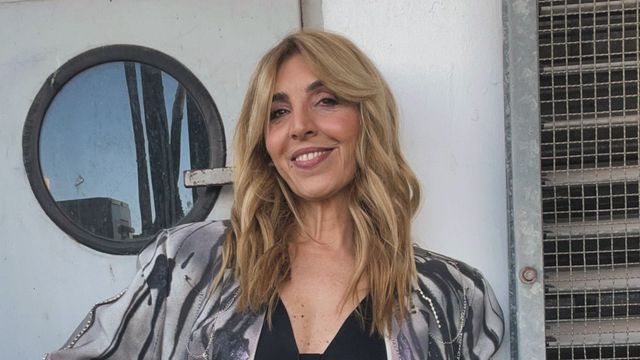 Karina Iavicoli se sumó a la tendencia "band tee" y apostó por un look estilo rocker