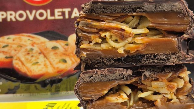 Lanzan un alfajor relleno con provoleta: cómo es por dentro y dónde se consigue