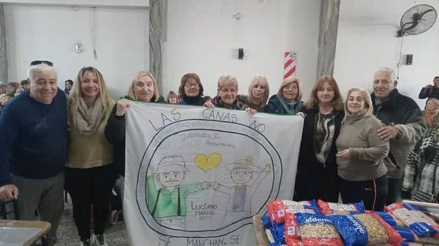 Más de 250 jubilados reciben ayuda en Punta Alta: el gesto que emociona