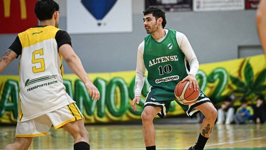 Básquet: Altense ganó y es único escolta