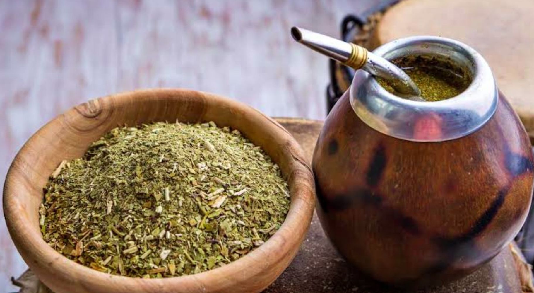 Si tenés yerba usada y cartón tenés un tesoro: podés hacer carbón ecológico para el asado