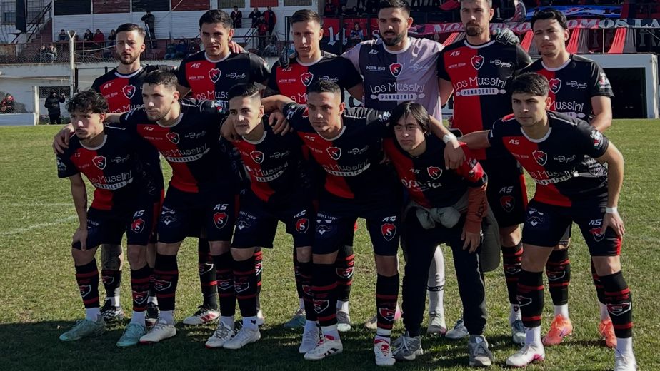Sporting igualó 1 a 1 con Bella Vista. 