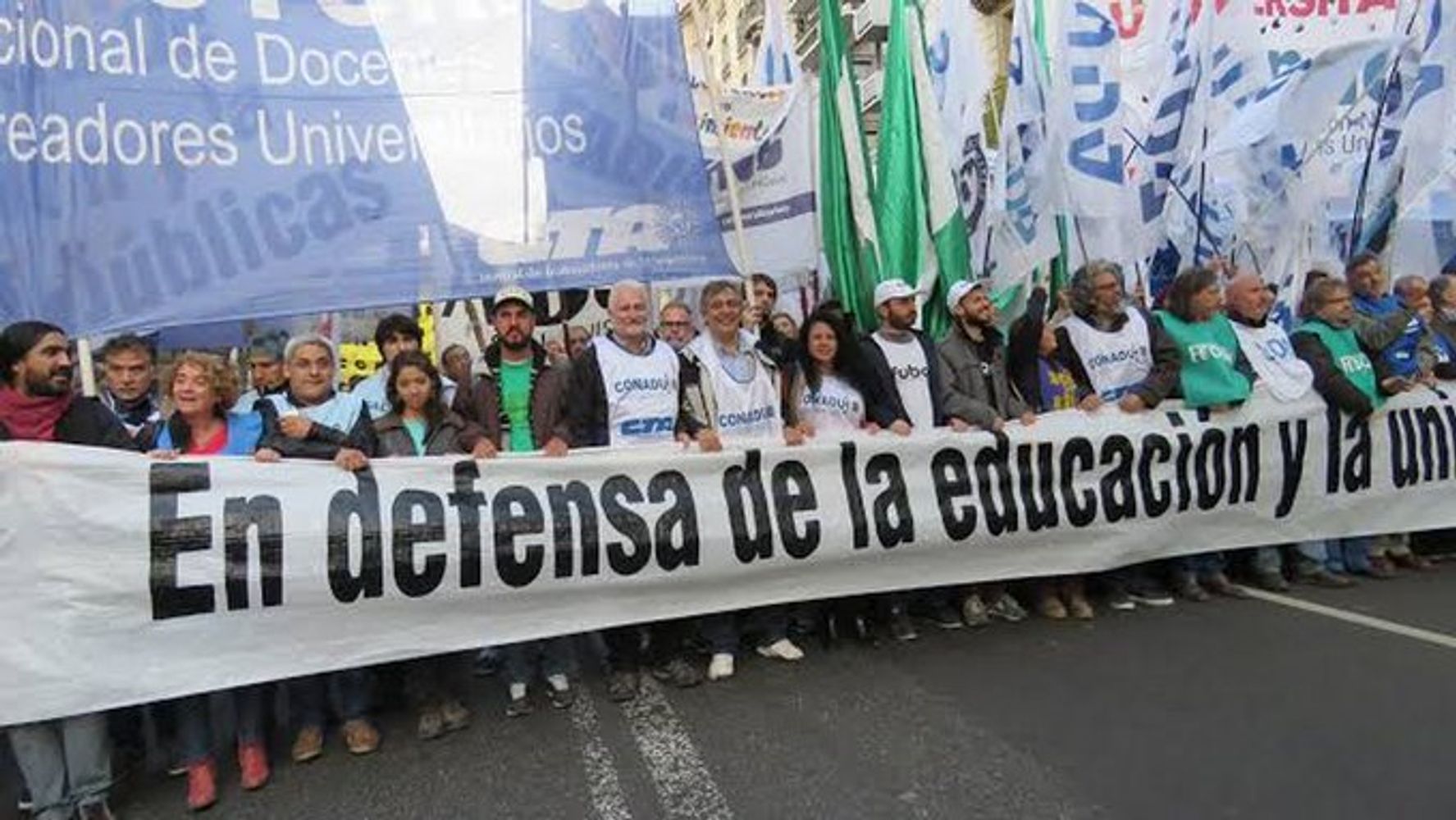 Paro universitario nacional por 48 horas.