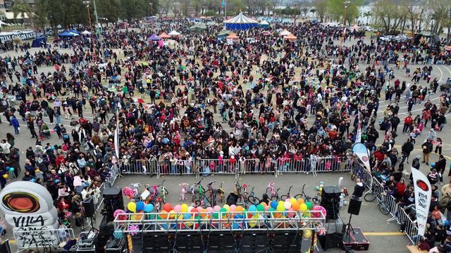 Una multitud de familias celebró el Día del Niño en Villa Carlos Paz
