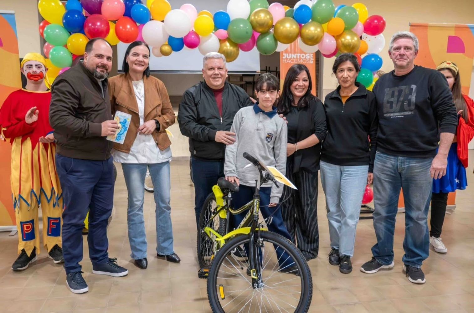 En el Mes de las Infancias el Municipio de Arroyito entregó por sorteo de 27 bicicletas