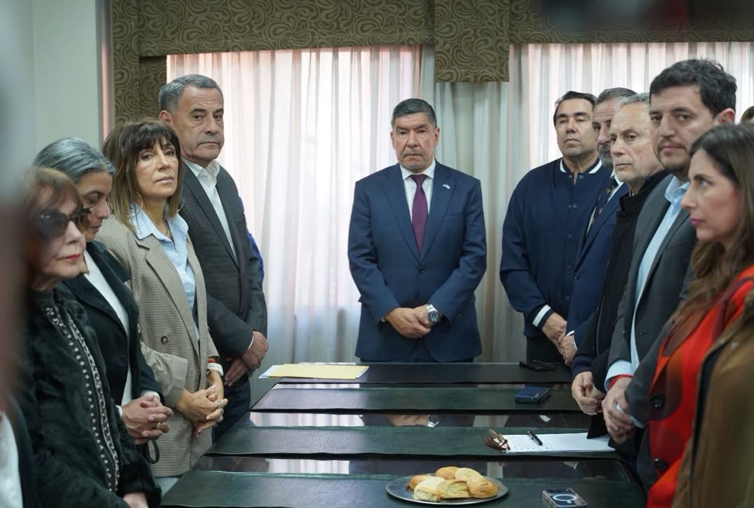 Acevedo asistió, invitado por el Consejo Provincial del Partido Justicialista, a una reunión en que se analizó la situación política, social y económica provincial.