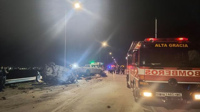 Murieron cuatro personas en un choque frontal en Córdoba. 