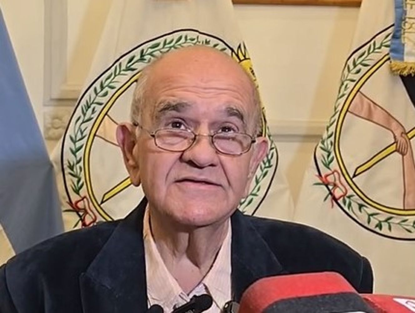"El único que hizo gestiones por este tema fue el gobernador. Pero de repente, cuando la cuestión pareció destrabarse, aparecieron todos jactándose y pretendiendo hacerse partícipes de este tema", dijo el vocero Alberto Siufi acerca de las gestiones por la Ruta 34.