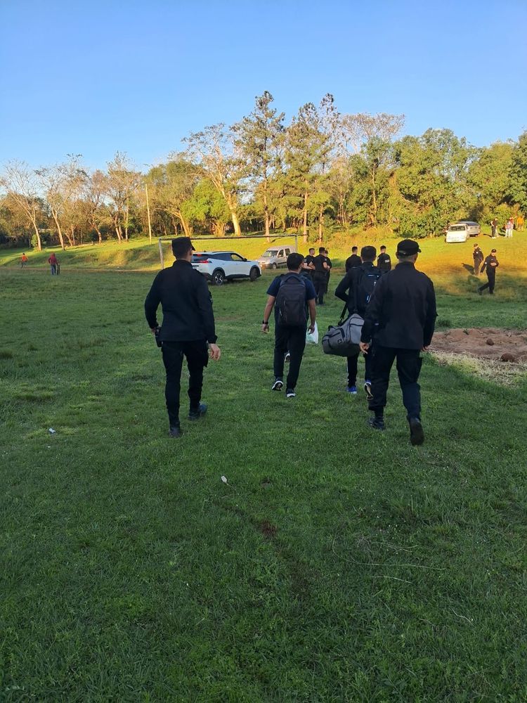 Clásico caliente en Santo Pipó: una pelea entre jugadores obligó a suspender el partido.