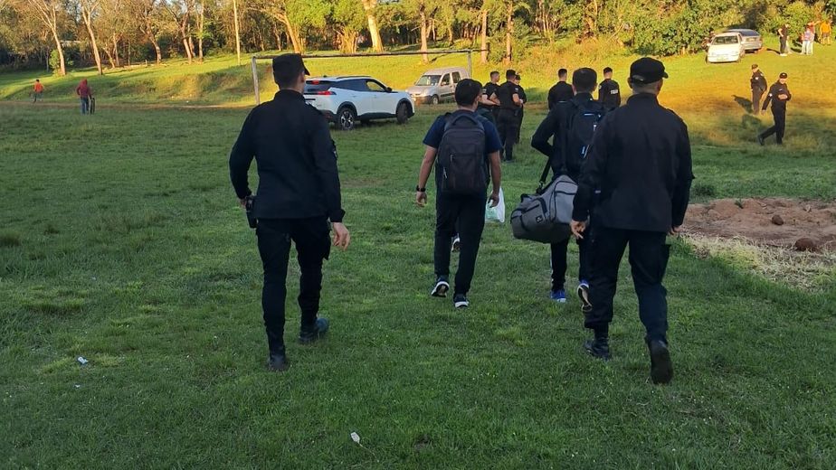 Clásico caliente en Santo Pipó: una pelea entre jugadores obligó a suspender el partido