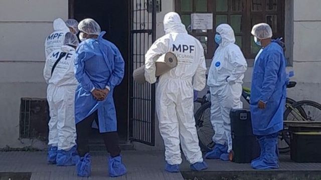 No se descarta la hipótesis de un asesinato seguido de suicidio.