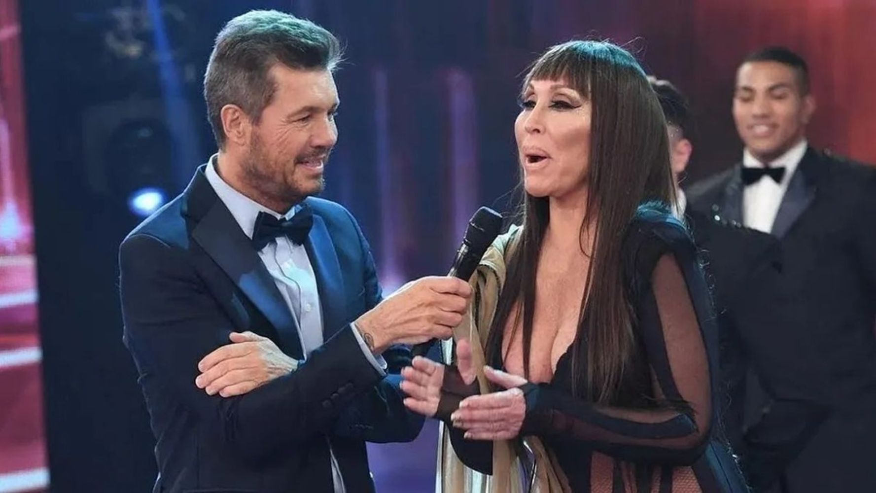 Marcelo Tinelli junto a Moria Casán.