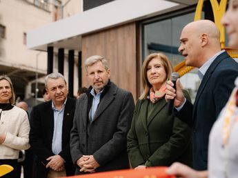 McDonald’s inauguró su segundo local en Paraná: tiene Automac, McCafé y generó 80 puestos de trabajo