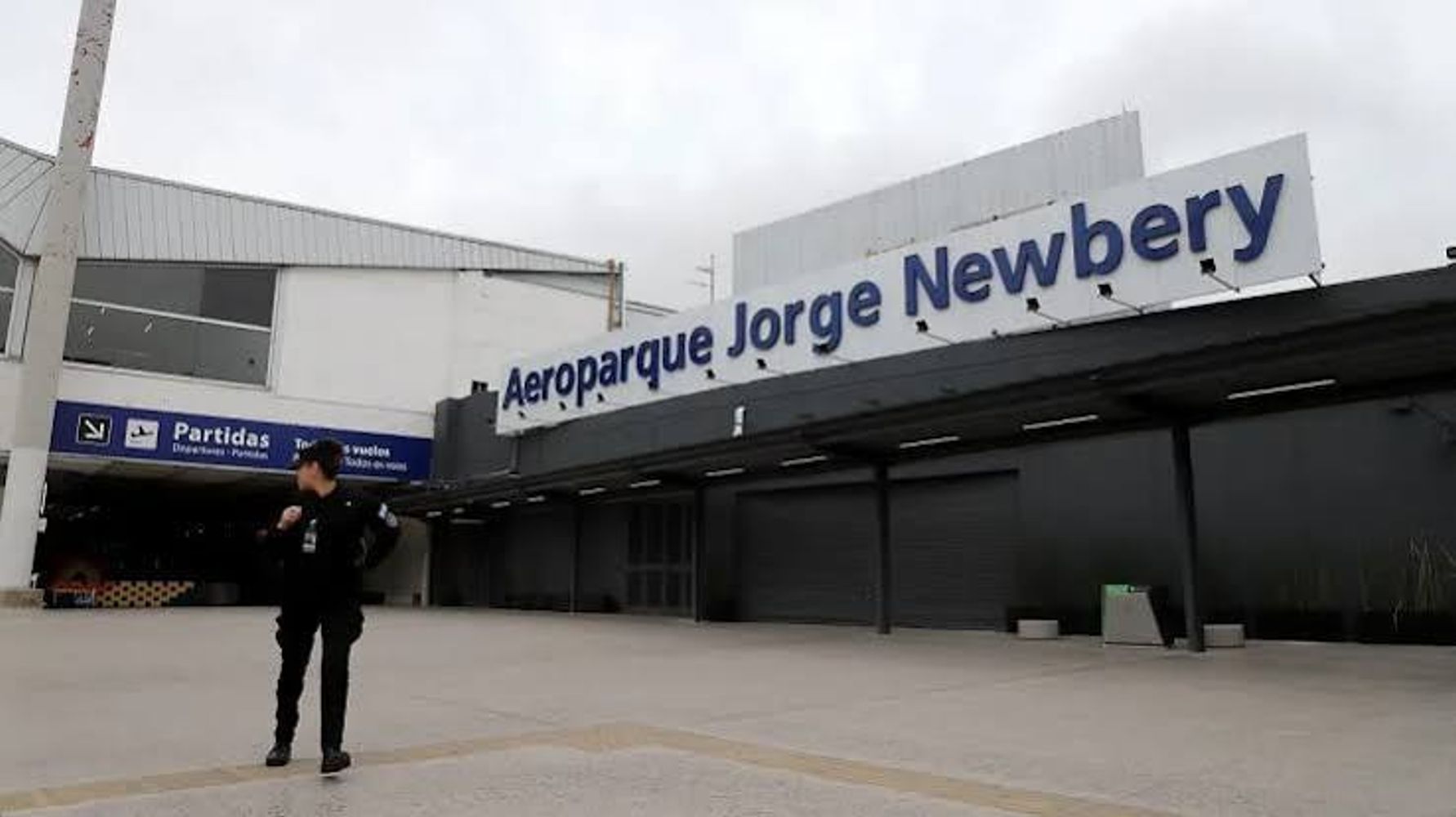 Aeroparque cerrará por 55 horas.