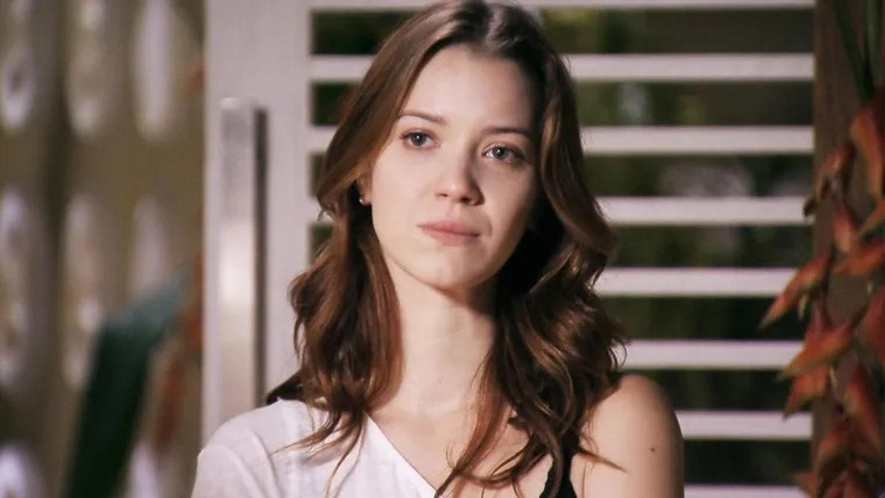 Nathalia Dill.