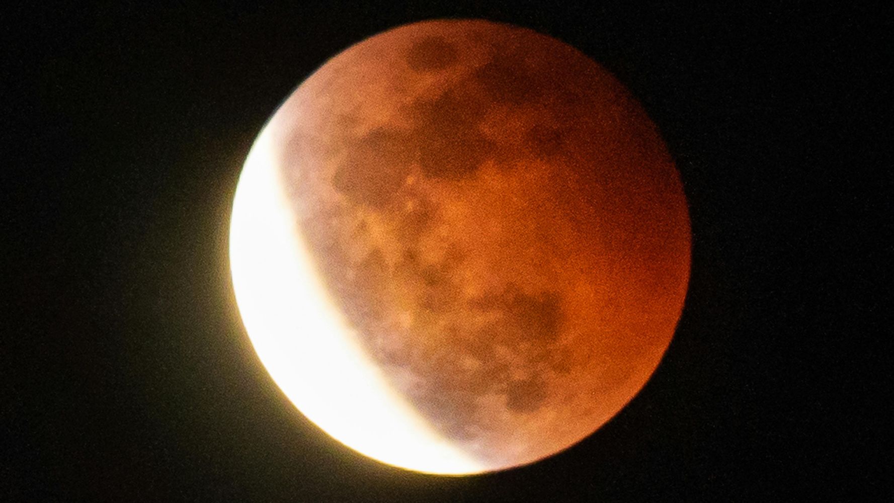 Este 28 de agosto es el eclipse lunar.