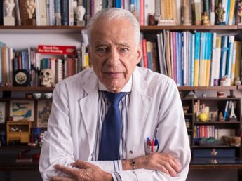 Las 5 cosas que hay que hacer después de los 60 para cuidar la memoria, según Alberto Cormillot