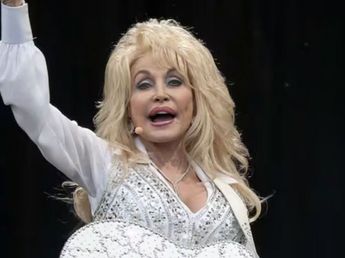 De qué murió Dolly Parton: la estrella de la música country falleció a los 80 años
