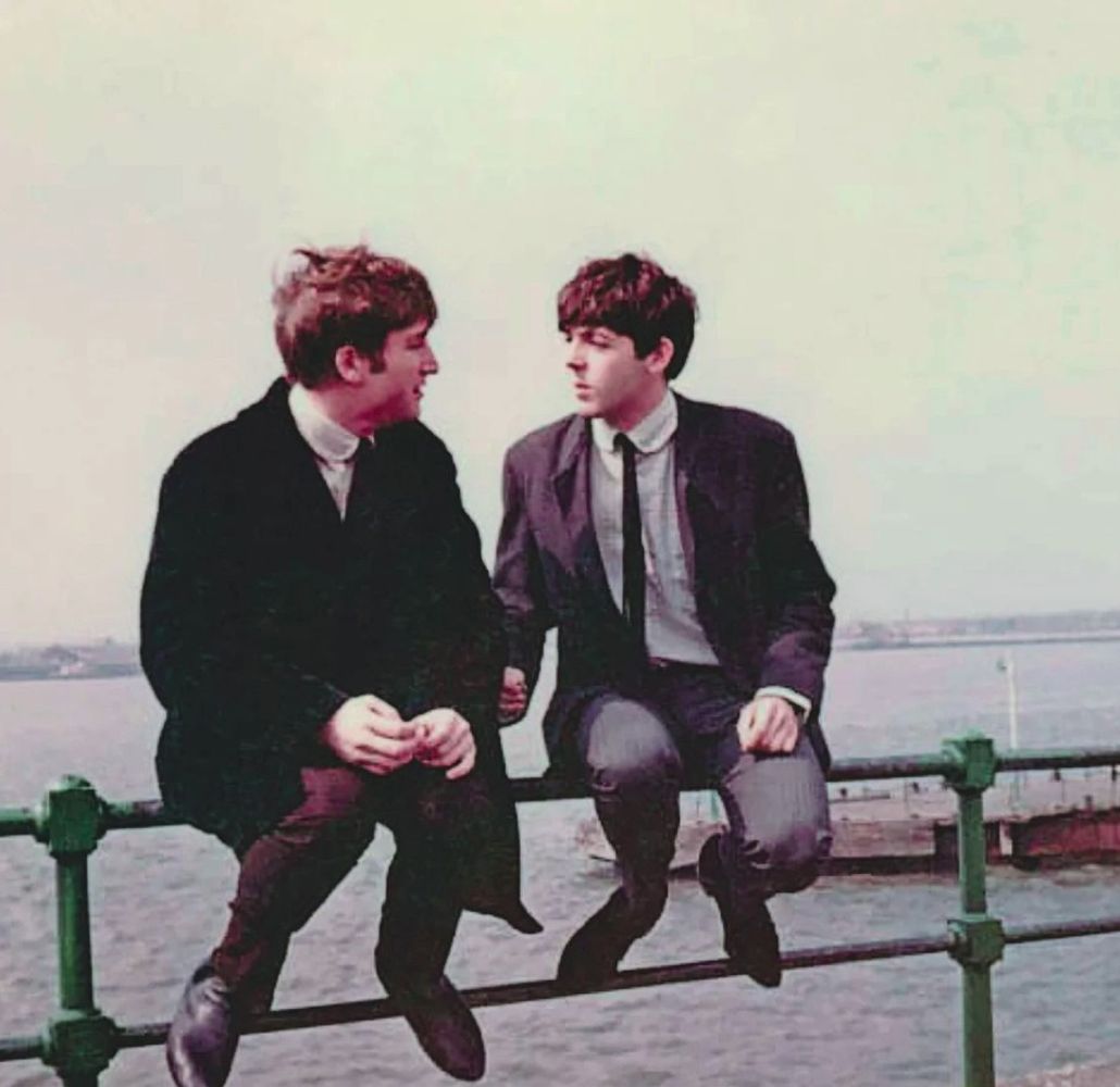 John Lennon, músico: “Paul McCartney dijo que Hey Jude fue escrita para mi hijo Julian, pero yo siempre la he sentido como una canción escrita para mí”