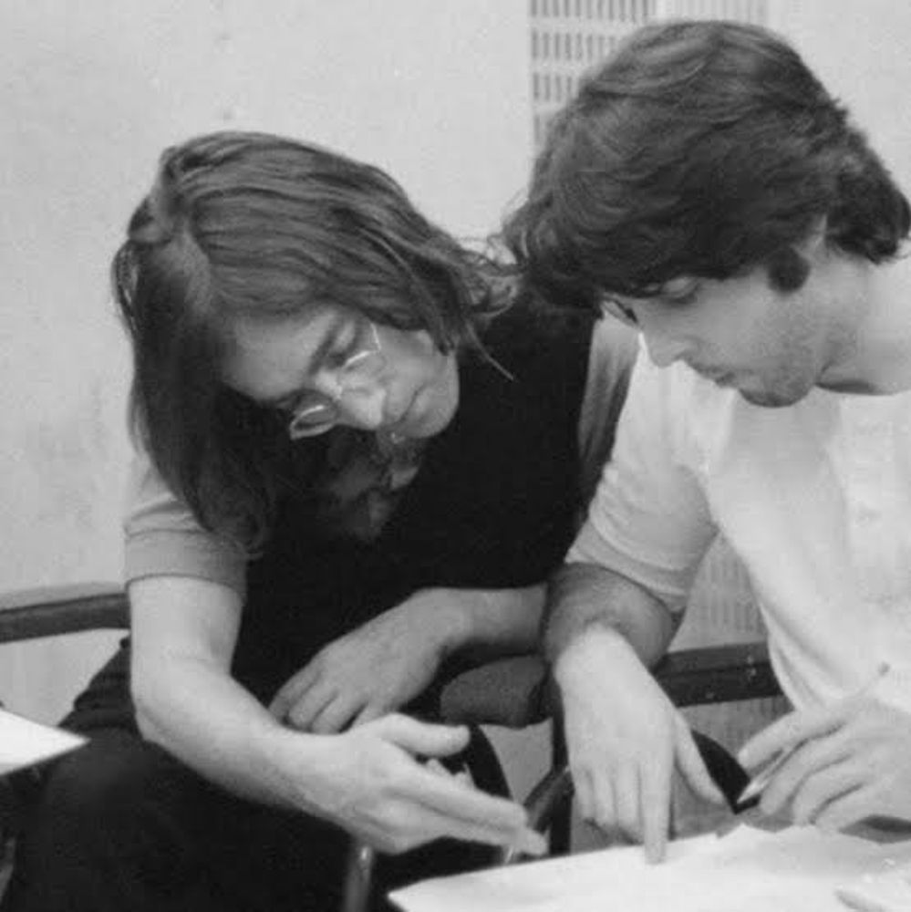 John Lennon, músico: “Paul McCartney dijo que Hey Jude fue escrita para mi hijo Julian, pero yo siempre la he sentido como una canción escrita para mí”
