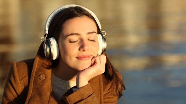 La razón por la que una canción se repite sin cesar en tu cabeza.