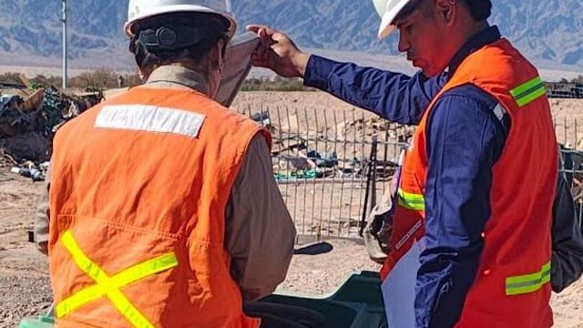 El Centro de Control Minero Ambiental acompañó el recorrido por el segundo proyecto de litio en producción en Catamarca.