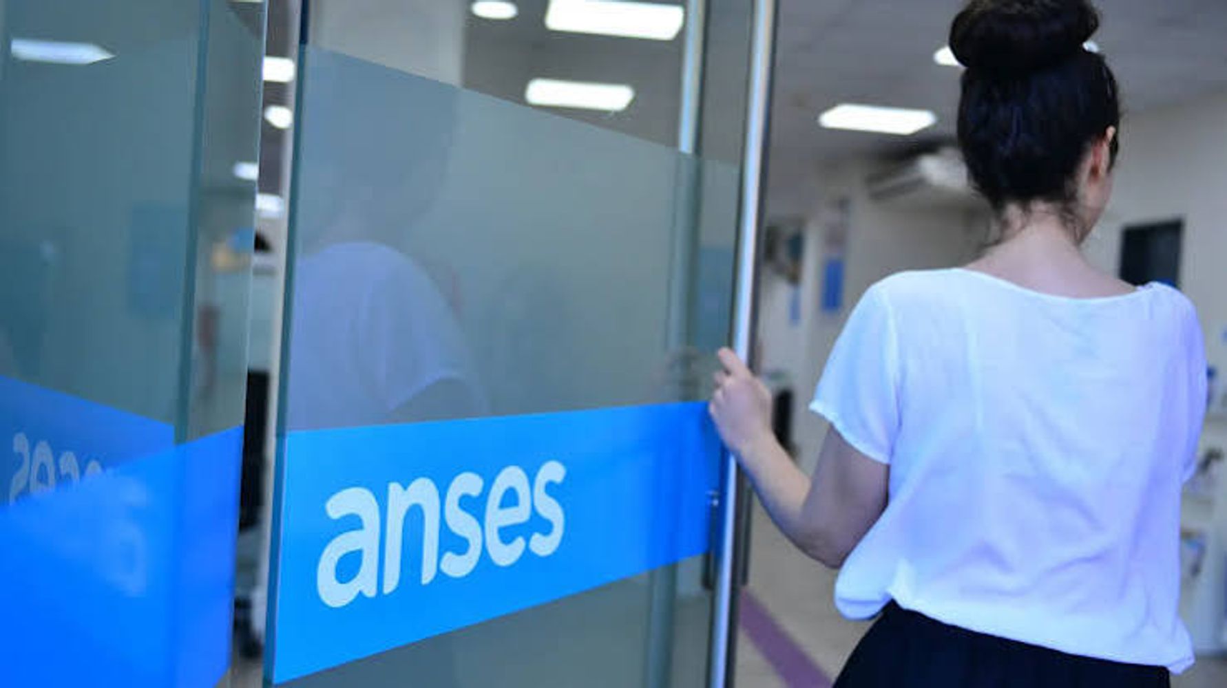 Becas Manuel Belgrano.