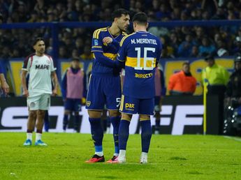 Ovación en Boca para el reaparecido Leandro Paredes y la polémica de la noche: ¿era expulsión para Flores?