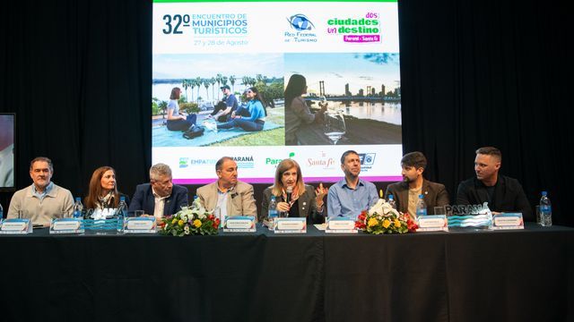Paraná y Santa Fe reunieron a referentes turísticos de todo el país en un encuentro federal.