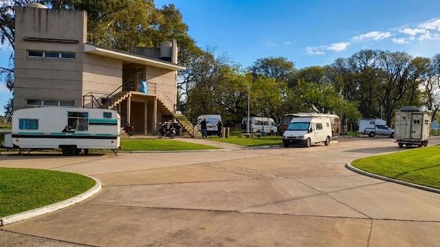 La Zona Motorhome de Concordia recibió más de 130 turistas durante agosto.