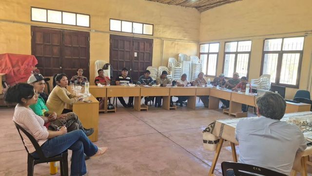 Marcos Díaz presentó ante los 14 delegados de base un informe de avances del Consorcio de Cooperación.