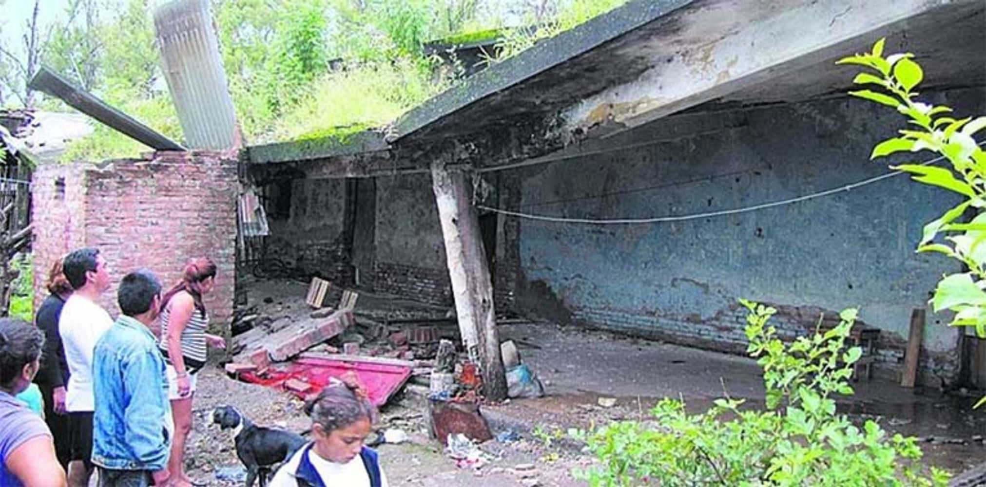 Daños en una vivienda durante el sismo de 2011 en Ranchillos.