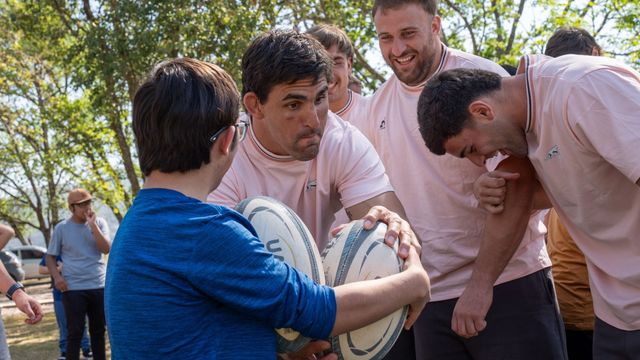 Emoción e inclusión: Los Pumas compartieron una divertida tarde con la Asociación "Todos Juntos", en Jujuy.